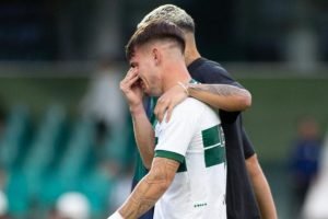 lavega-eliminado-coritiba-operario