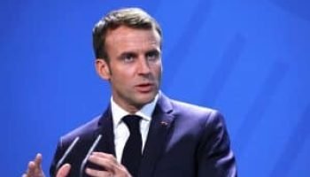 macron-300x179-1