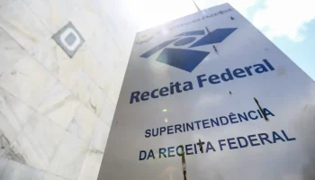 Receita Federal desmende cobrança de 27,5% sobre transações a partir de R$ 5 mil