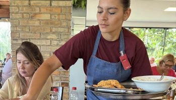 Turismo gera 7,8 mil empregos formais no Paraná entre janeiro e novembro de 2025