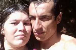 Mulher encontrada morta em casa; marido é preso