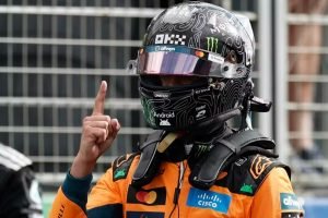 Lando Norris comemora a vitória no GP da Holanda de F1 2026 — Foto: Benoit Tessier/Reuters
