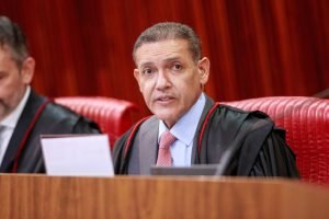 nunes-marques-tse-pesquisas-eleitorais