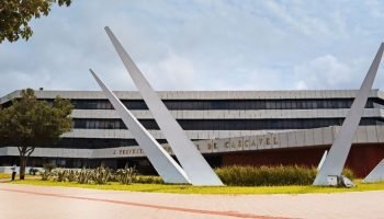 Prefeitura de Cascavel fecha nesta quarta e atendimento volta no dia 5 de janeiro