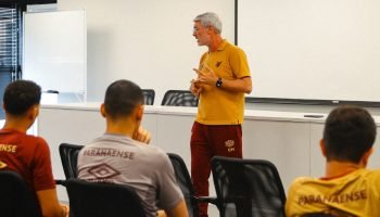Athletico inicia preparação para 2026 com presença de Petraglia