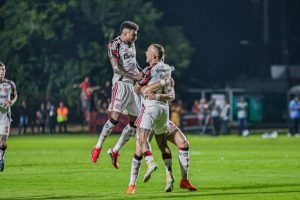 Carregando — Foto: Carregando