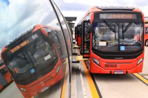 onibus-curitiba-1