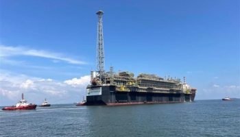 p-78_saida_estaleiro_benoi_singapura_foto4-1-667x500-1