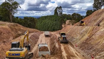 Obra na pr-092 busca melhorar o acesso à cidade e reduzir impactos da poeira e d