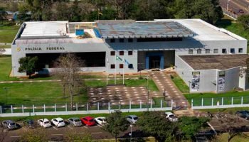 Agentes realizam operação em Foz do Iguaçu após troca de informações de inteligê