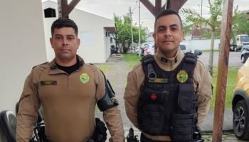 Policiais salvam família em risco durante ‘cabeça d’água’ no litoral do Paraná