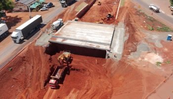 Obra do viaduto de Lerroville na PR-445 em Londrina entra na fase final