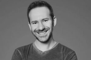 proprietario-onlyfans-300x208-1