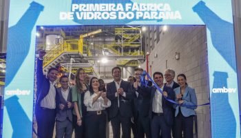 Paraná concentra produção de garrafas em nova fábrica da Ambev