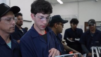 Ric RECORD finaliza no 4º Prêmio Faciap de Jornalismo
