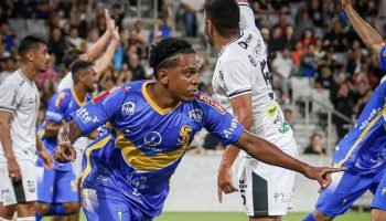 São Joseense vence Galo Maringá com golaço na abertura do Paranaense 2026