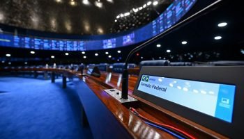 senado-fiep-reducao-jornada-de-trabalho