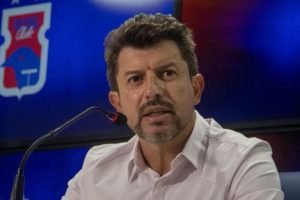 tcheco-parana-clube-apresentacao