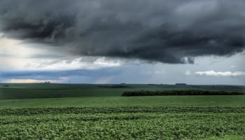 Paraná registra clima instável com calor e temporais na próxima semana