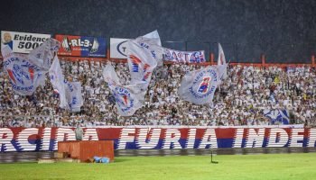 torcida-parana-clube-vila-capanema