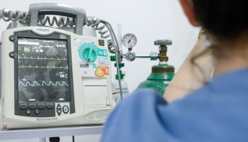 Hospital da Cruz Vermelha inicia transição dos atendimentos do SAS