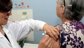 vacina-gripe-foz-do-iguacu-