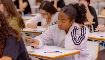 UEPG divulga resultado do vestibular com 1,2 mil vagas nesta terça-feira