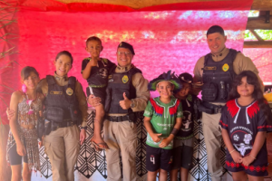 Patrulha Maria da Penha realiza palestra sobre violência doméstica em comunidade indígena de Abatiá