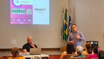 Programa Mulher Segura realiza palestra em Antonina para reforçar rede de proteção