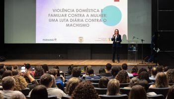PCPR realiza palestra sobre conscientização e prevenção da violência doméstica em Foz do Iguaçu