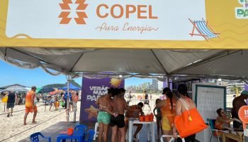 Copel oferece orientações e serviços nas praias do Verão Maior Paraná no litoral