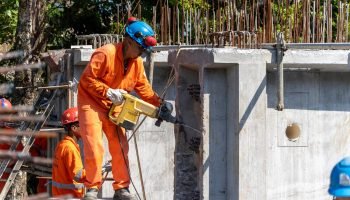 Paraná aumenta piso salarial até R$ 2,407,90, mantendo maior valor do país em 2026