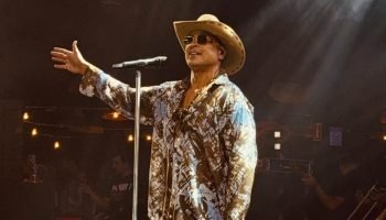 Xanddy Harmonia é internado; show cancelado