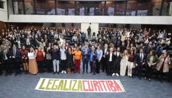 Simpósio reuniu especialistas de diversas áreas — Foto: Simpósio reuniu especial